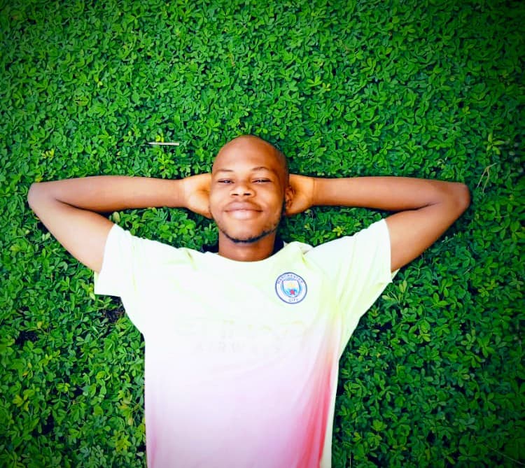 Portrait of Arinze Obieze, Full-Stack Web Developer